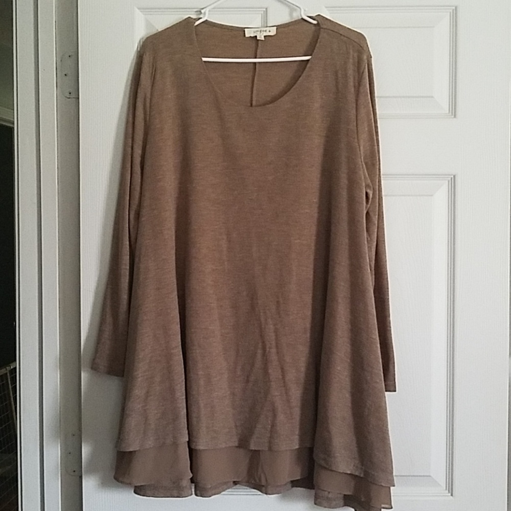 Boutique style top
